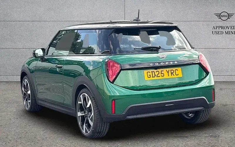 New Mini Cooper Exclusive 114 kW (156 HP) 2026 Hatchback