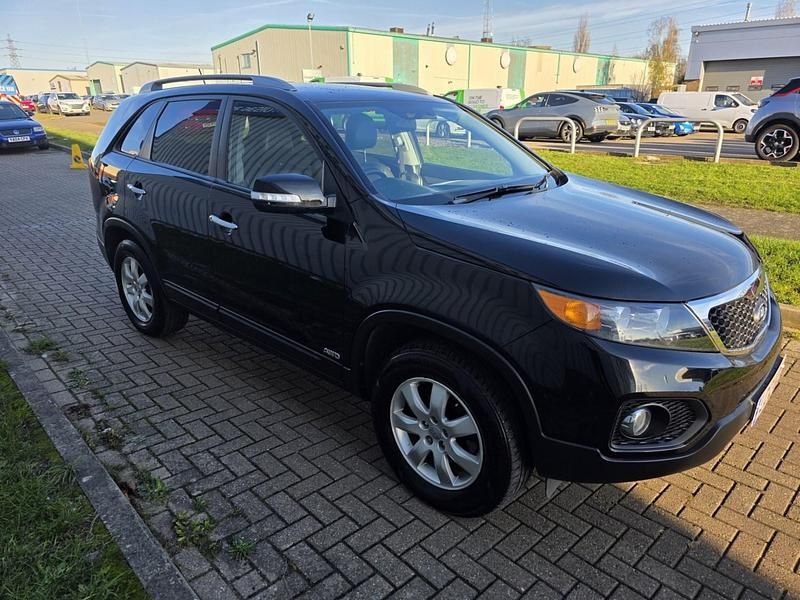Black Used 2012 Kia Sorento SUV | £3,750 (Good price) - Image 1/3