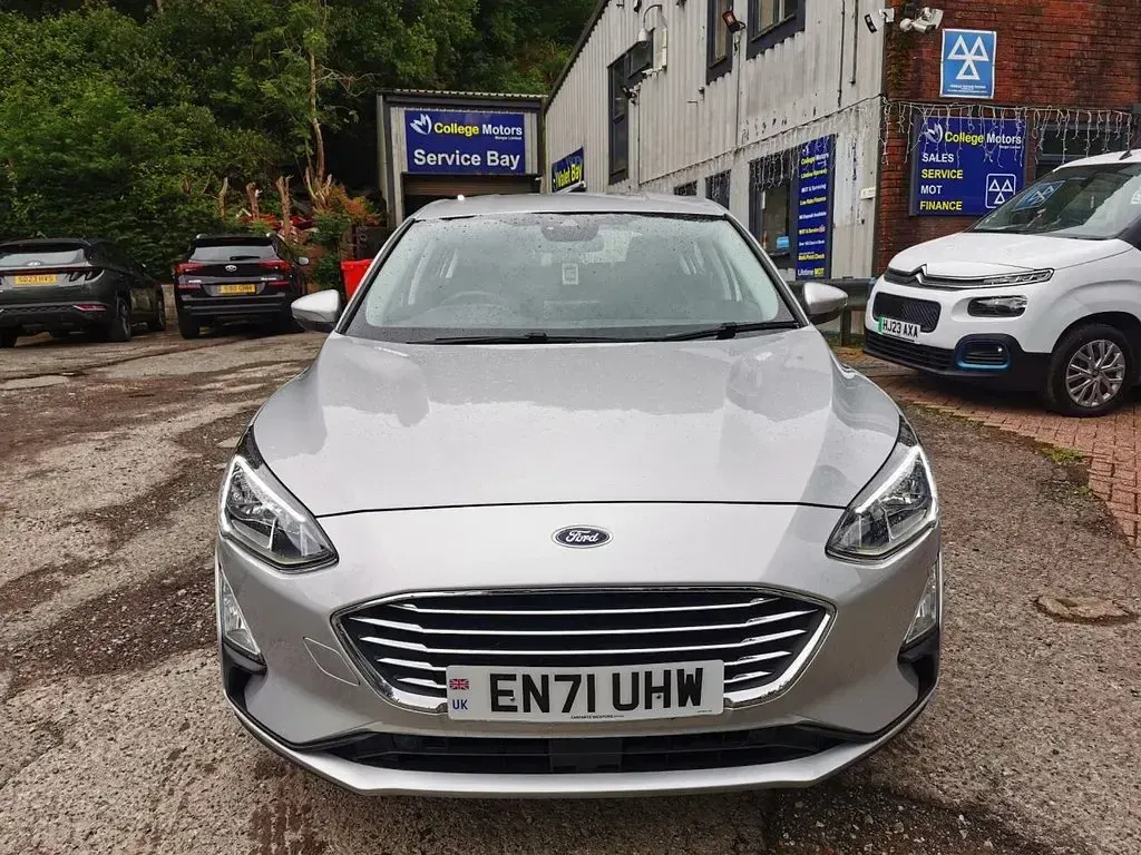 Used Ford Focus Titanium 2022 Silver Hatchback