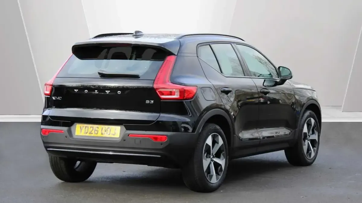Used Volvo XC40 Plus 163 HP (119 kW) 2026 SUV