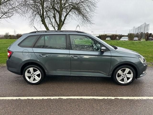 Used Skoda Fabia SE L 110 HP (80 kW) 2015 Grey Estate