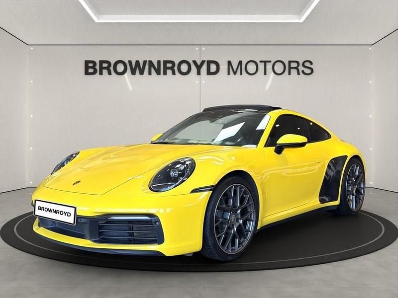 Used Porsche 911 Carrera 385 HP (283 kW) 2020 Yellow Coupe