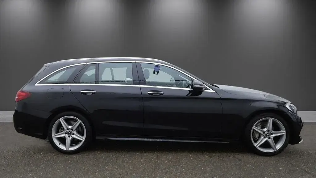 Used Mercedes C200 AMG line 184 HP (135 kW) 2017 Black Estate
