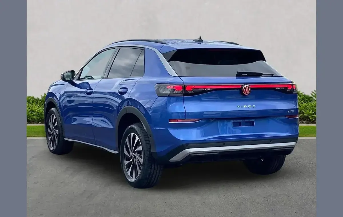 New VW T-Roc Life 147 HP (108 kW) 2025 Other SUV