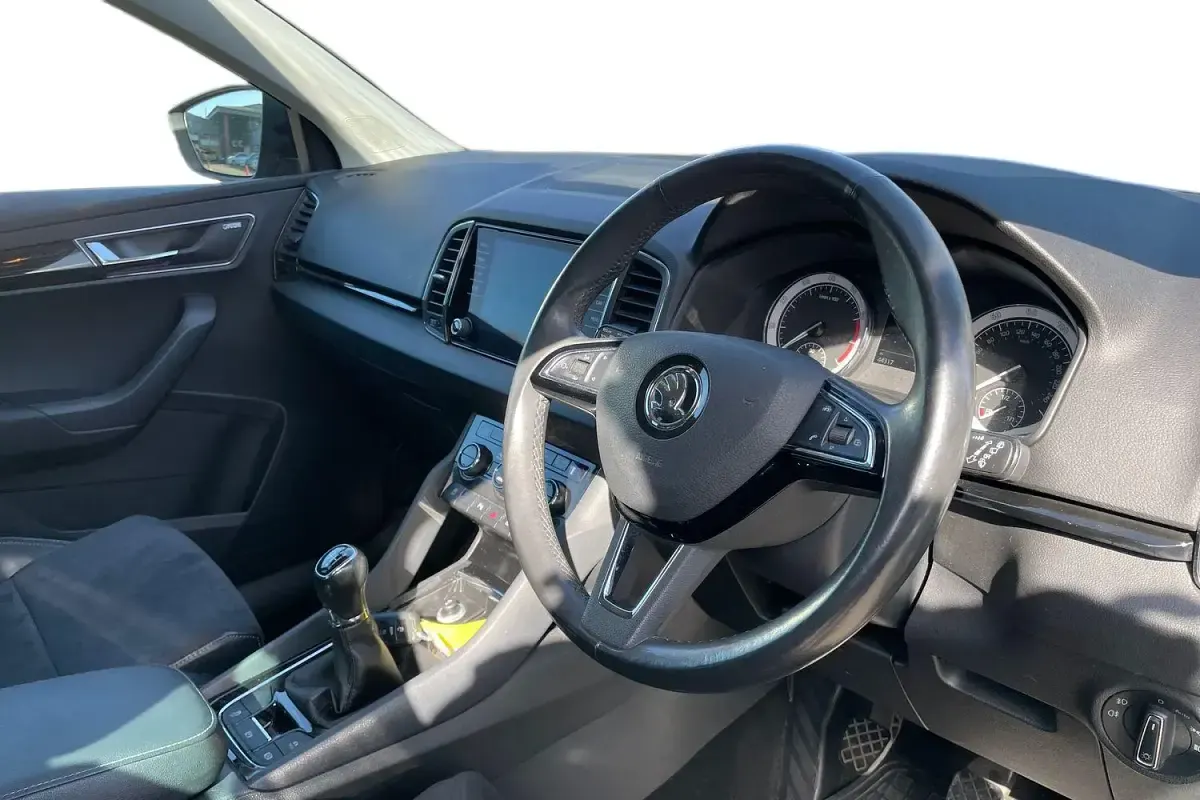 Used Skoda Karoq Family 150 HP (110 kW) 2018 Grey SUV