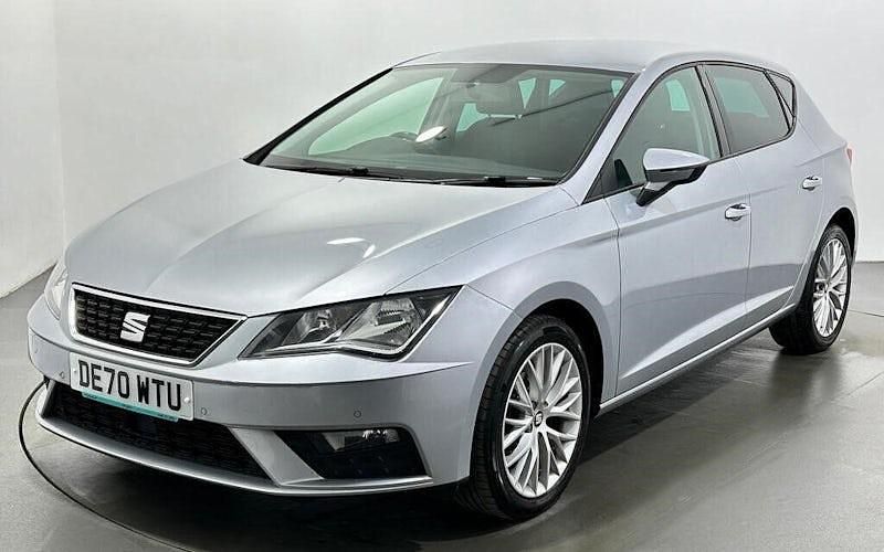 Used Seat Leon SE Dynamic 116 HP (85 kW) 2020 Silver Hatchback