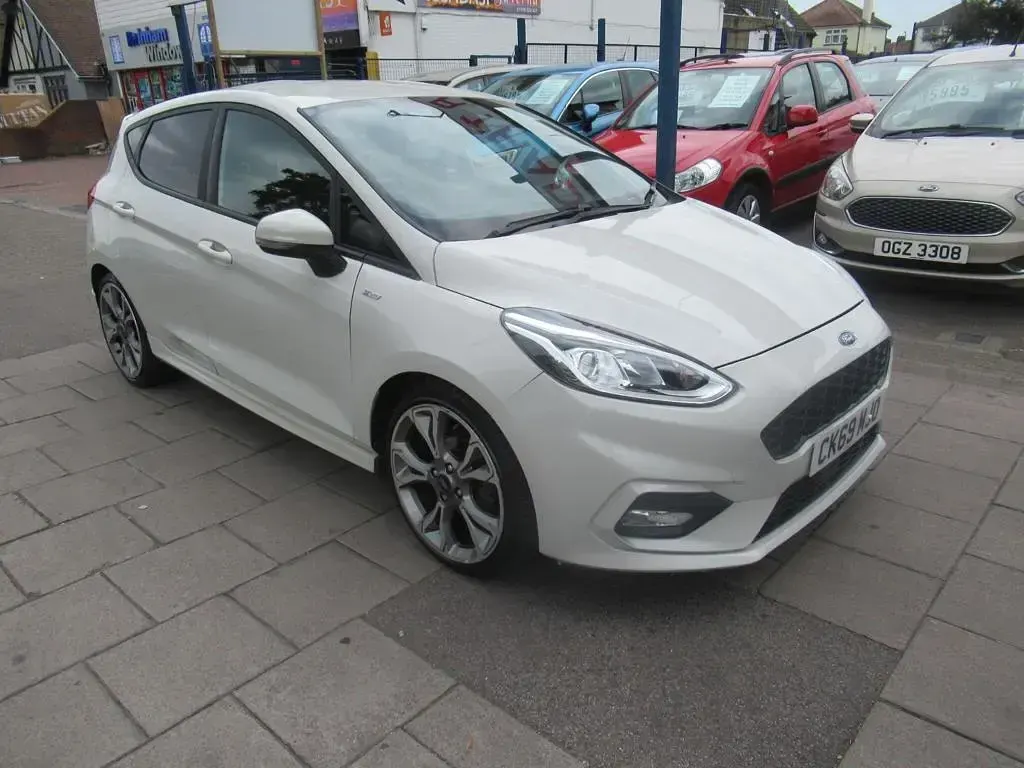 Used Ford Fiesta ST-Line 2019 White Hatchback