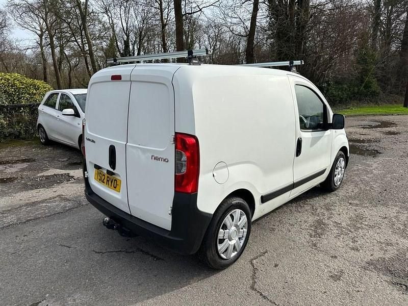 Used Citroën Nemo 75 HP (55 kW) 2012 White MPV