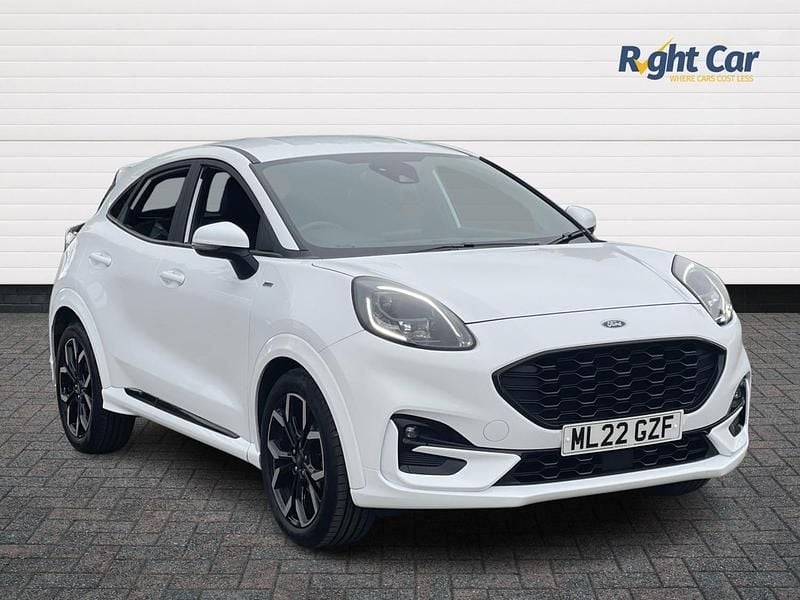 White Used 2022 Ford Puma Gen-E ST-Line X SUV | £16,499 (Fair price) - Image 1/4