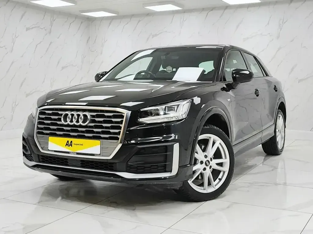 Usado Audi Q2 S-Line 116 CV (85 kW) 2020 Negro SUV