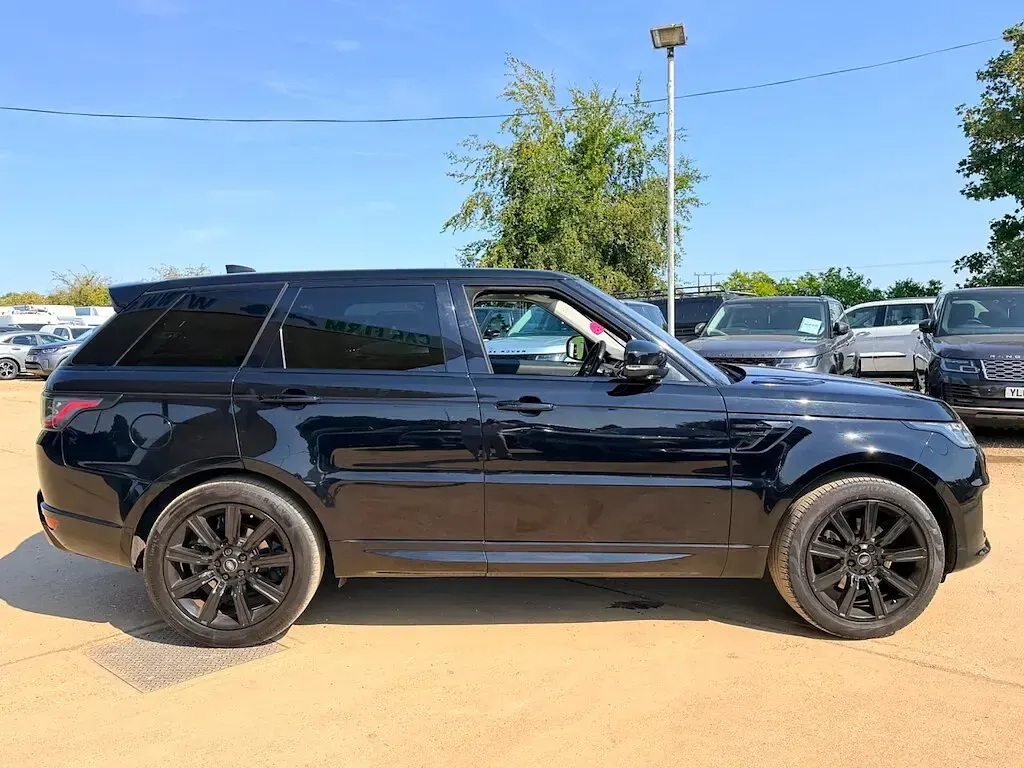 Used Land Rover Range Rover Sport HSE 306 HP (225 kW) 2019 Black SUV