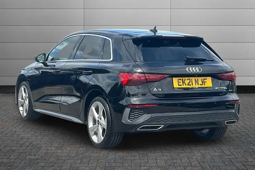 Used Audi A3 Sportback e-tron S-Line 201 HP (147 kW) 2021 Mythos black Hatchback