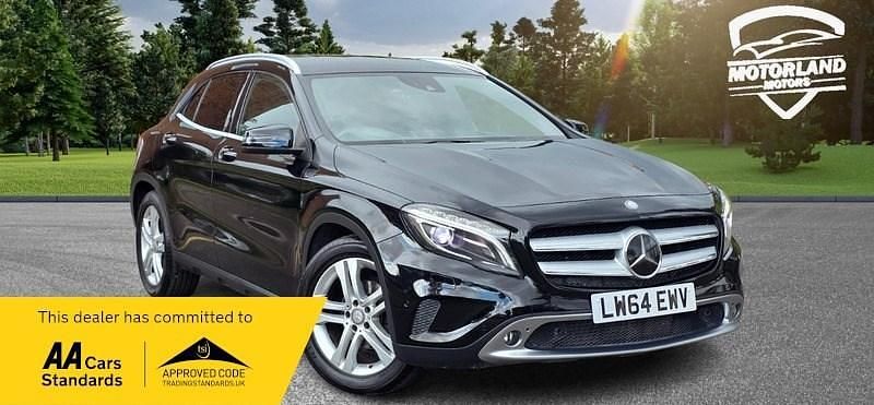 Black Used 2015 Mercedes GLA180 AMG line SUV | £10,450 (Super price) - Image 1/4
