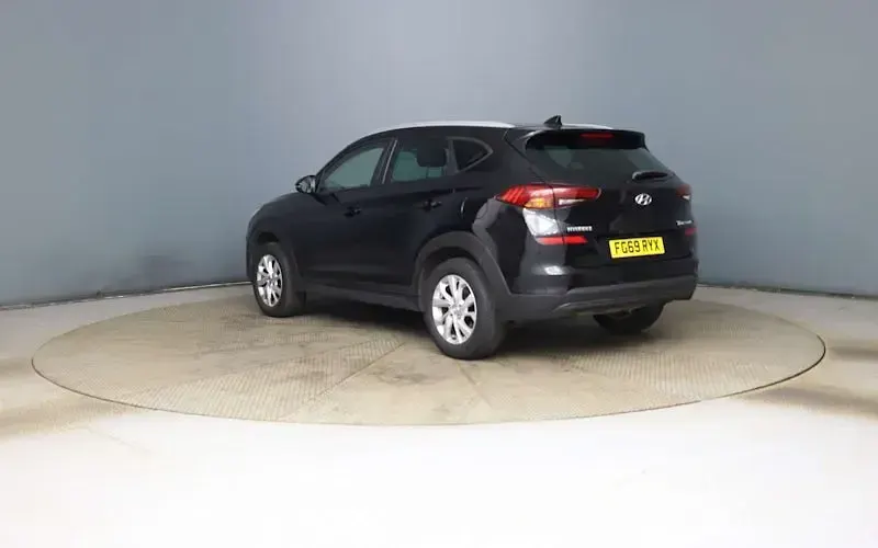 Used Hyundai Tucson SE 132 HP (97 kW) 2019 Black SUV