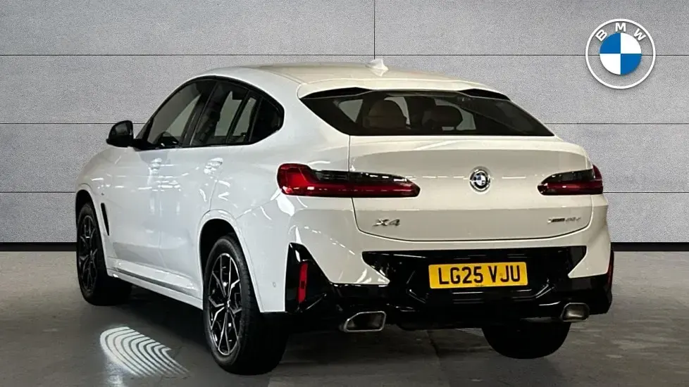 Used BMW X4 M Sport 187 HP (137 kW) 2025 White SUV