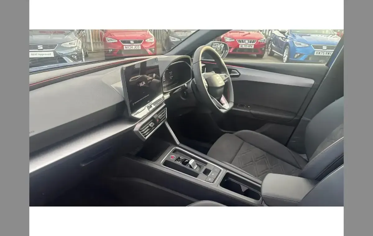 New Seat Leon FR Sport 147 HP (108 kW) 2025 Other Hatchback