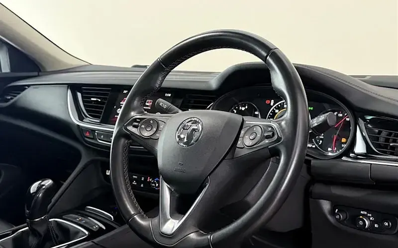 Used Vauxhall Insignia Elite 170 HP (125 kW) 2019 Hatchback