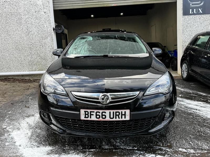 Used Vauxhall Astra GTC SRi 2016 Black Hatchback