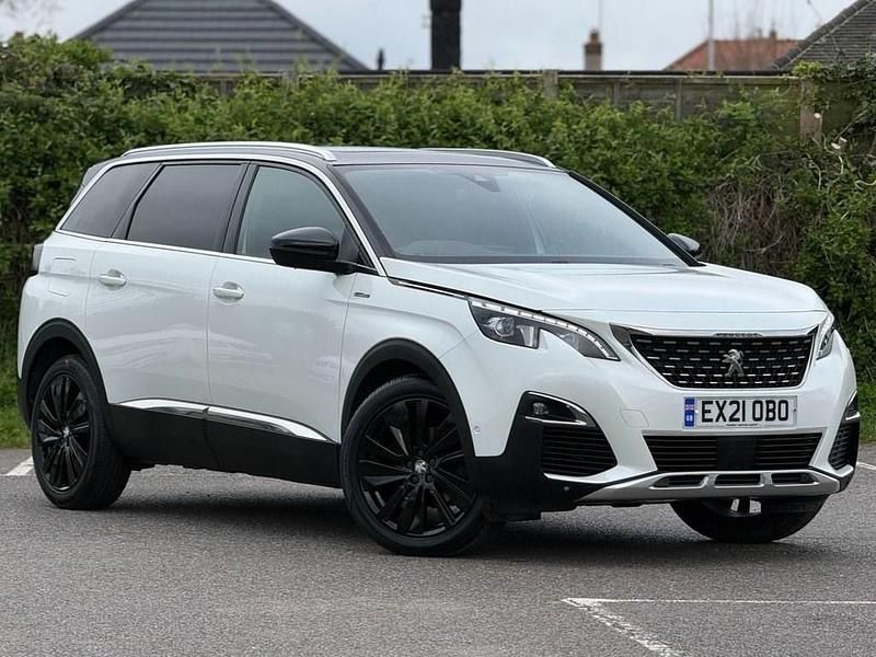 Used Peugeot 5008 Premium 130 HP (95 kW) 2021 White SUV