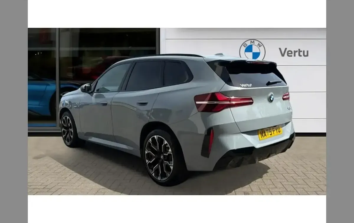 Usado BMW X3 M Sport 299 HP (219 kW) 2026 Cinzento SUV