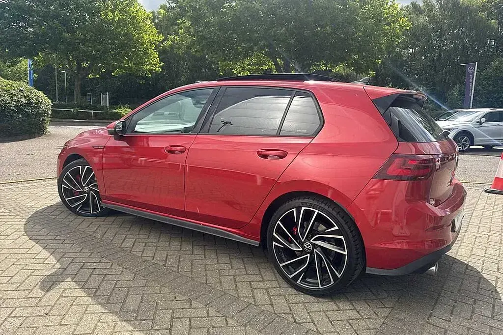 Used VW Golf VIII 245 HP (180 kW) 2021