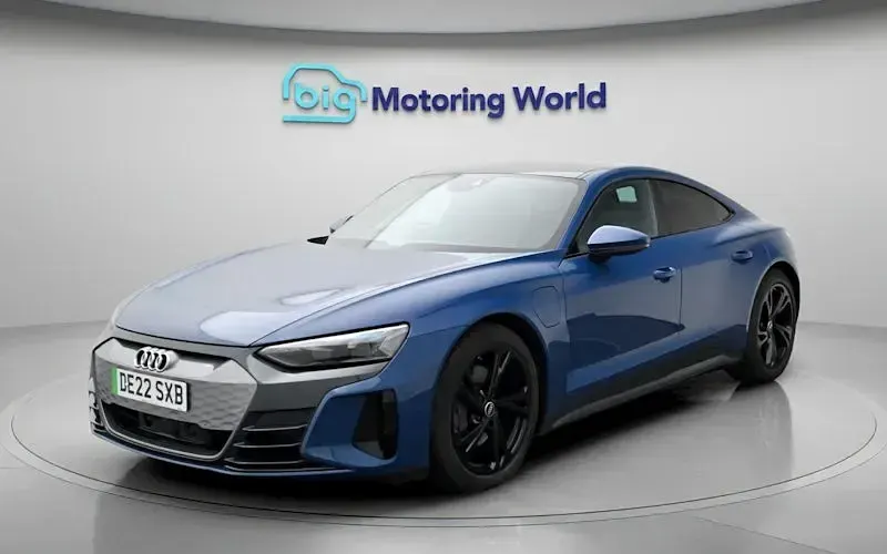 Usado Audi e-tron GT quattro 389 kW (530 HP) 2024 Sedan
