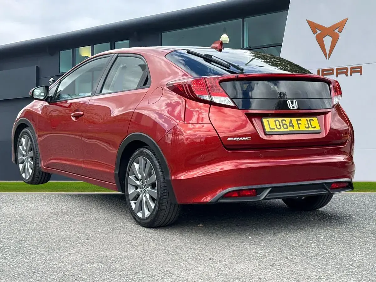 Used Honda Civic SE Plus 2014 Red Hatchback