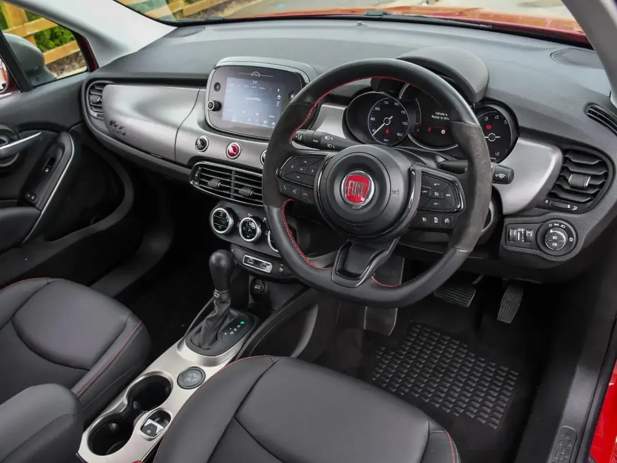 Used Fiat 500X S 128 HP (94 kW) 2024 Red SUV