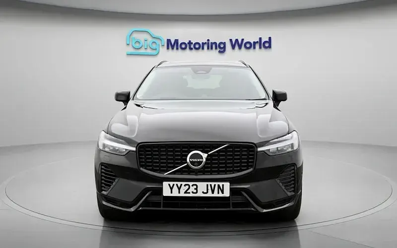 Used Volvo XC60 Ultimate 455 HP (334 kW) 2023 Black SUV