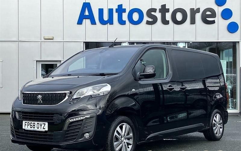 Used Peugeot Traveller Allure 150 HP (110 kW) 2020 MPV