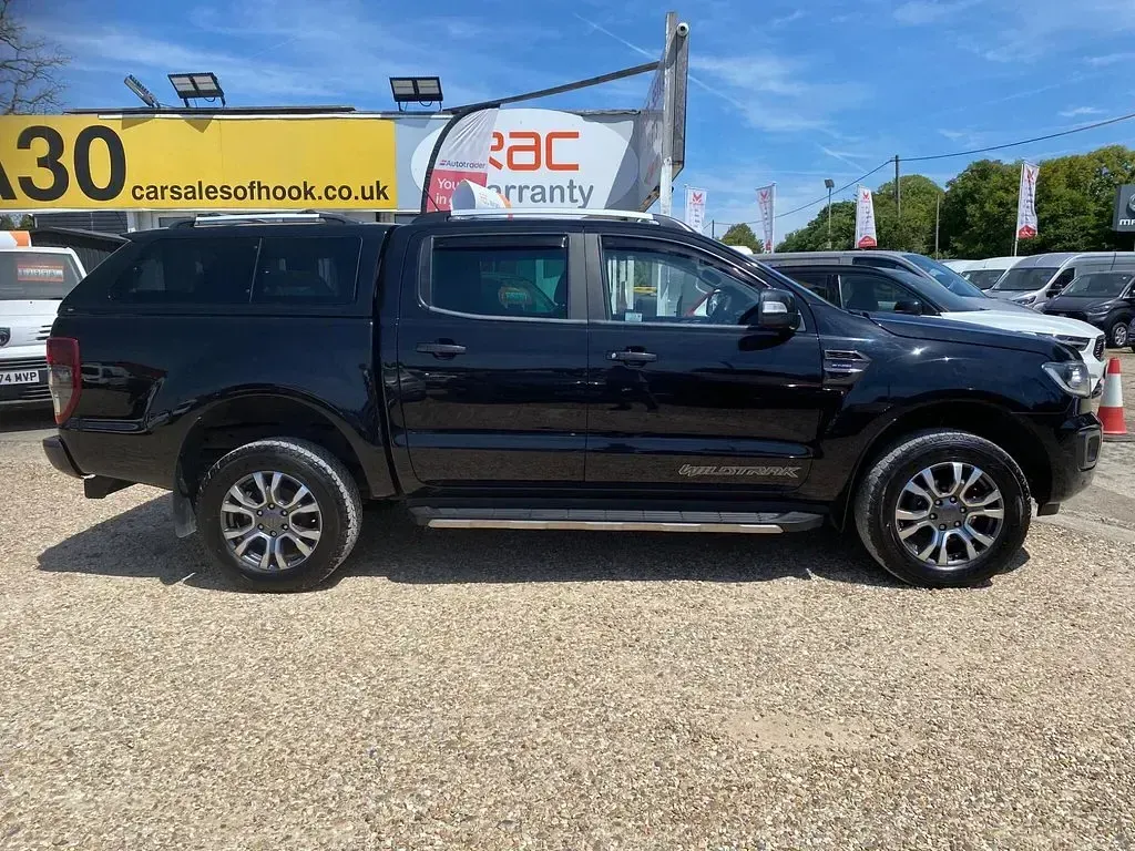 Used Ford Ranger Wildtrack 210 HP (154 kW) 2021 Black Pickup