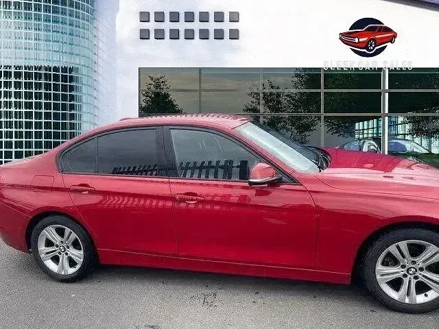 Usado BMW 316 Sport Line 2014 Rojo Berlina