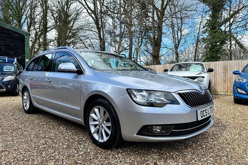 Used Skoda Superb GreenLine 2014 Silver Estate