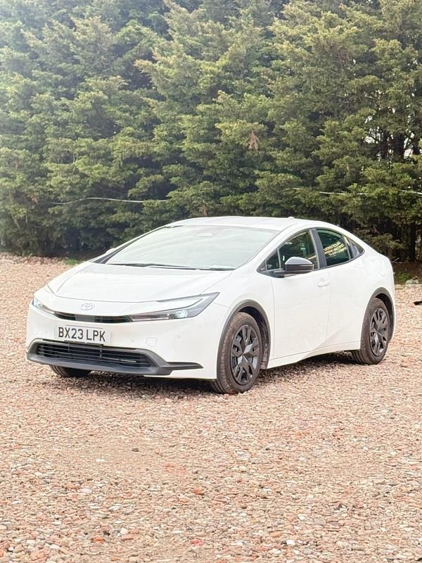 Usado Toyota Prius 2023 Branco Citadino