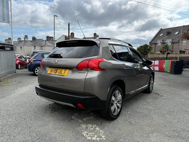 Begagnad Peugeot 2008 Allure 2015 Grå SUV