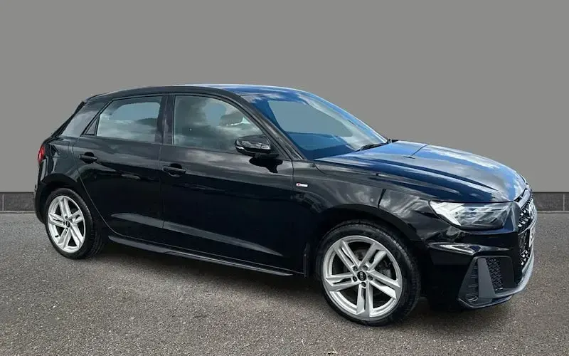 Second-hand Audi A1 Sportback S-Line 150 CP (110 kW) 2026 Hatchback