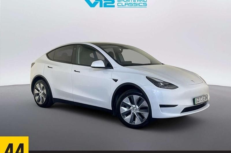 Used Tesla Model Y RWD 11 kW (15 HP) 2024 SUV