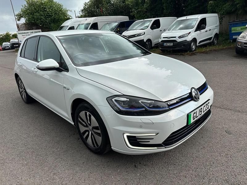 White Used 2019 VW e-Golf Hatchback | £8,388 - Image 1/4