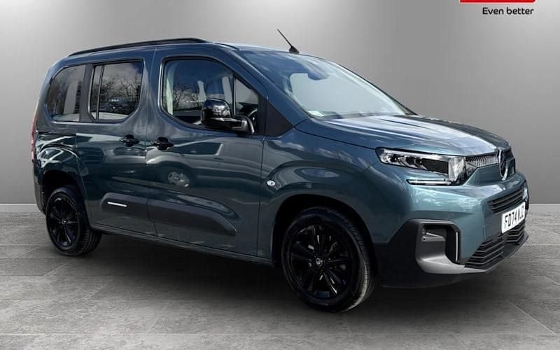 Used Citroën Berlingo PureTech 110 HP (80 kW) 2025 MPV