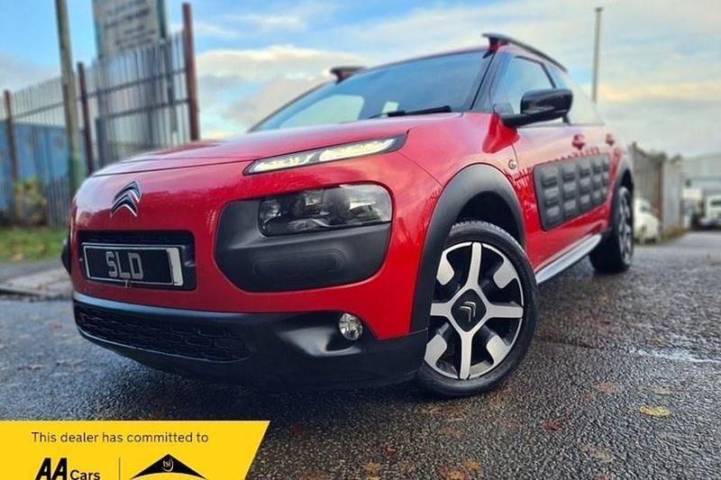 Red Used 2016 Citroën C4 Cactus Flair Hatchback | £4,995 (Super price) - Image 1/1