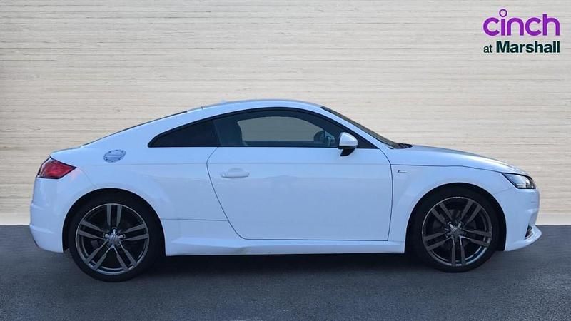 Used Audi TT S-Line 180 HP (132 kW) 2016 White Coupe