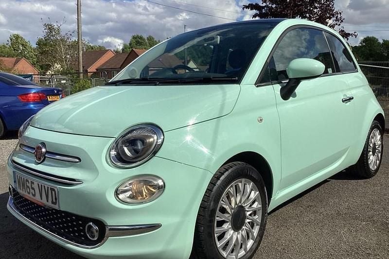 Green Used 2015 Fiat 500 Lounge Hatchback | £5,899 (Fair price) - Image 1/1