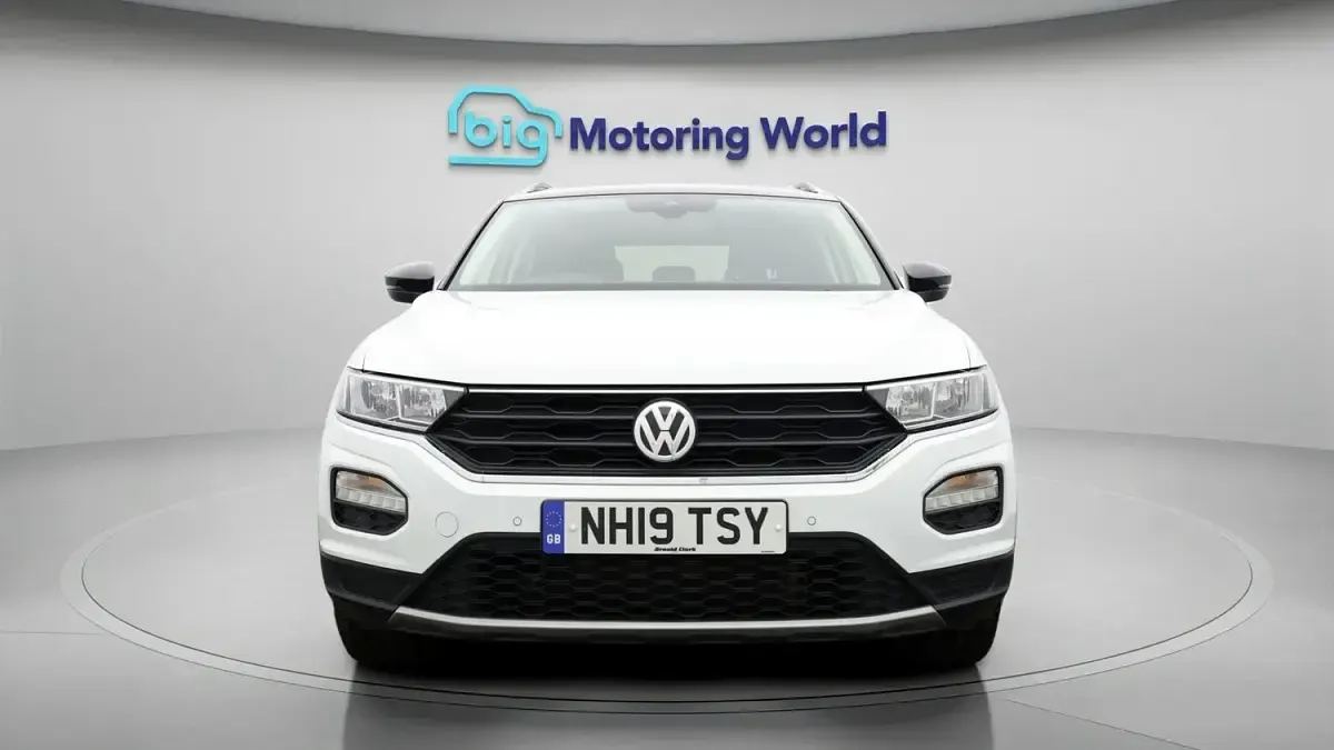 Used VW T-Roc Design 116 HP (85 kW) 2019 White SUV