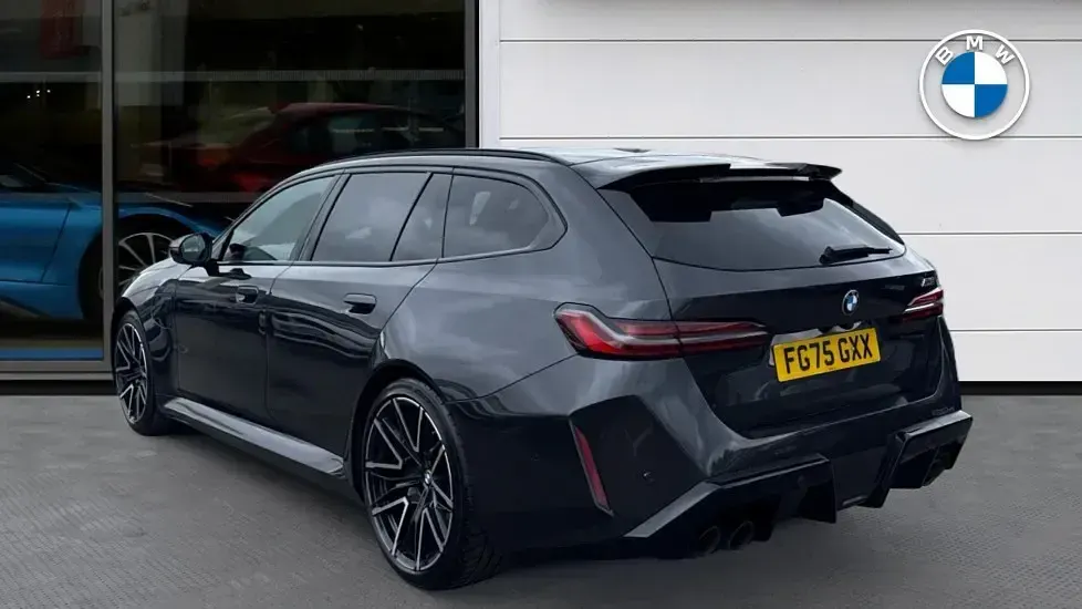 Used BMW M5 Comfort Edition 717 HP (527 kW) 2025 Grey Estate