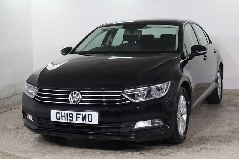Used VW Passat S 150 HP (110 kW) 2019 Black Sedan