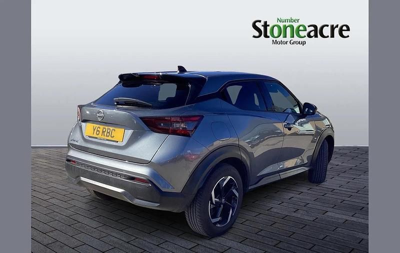 Used Nissan Juke N-Connecta 112 HP (82 kW) 2023 Grey SUV