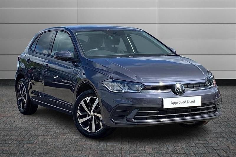 Smokey grey New 2025 VW Polo Match Hatchback | £20,550 (Good price) - Image 1/4