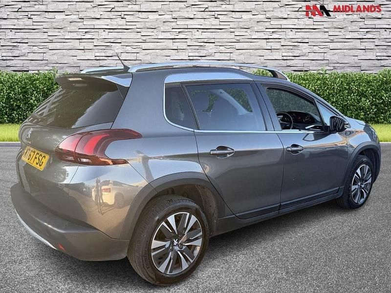 Begagnad Peugeot 2008 Allure 2017 Grå SUV