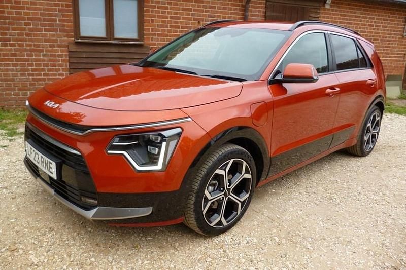 Orange Used 2023 Kia Niro SUV | £23,995 (A bit pricey) - Image 1/1