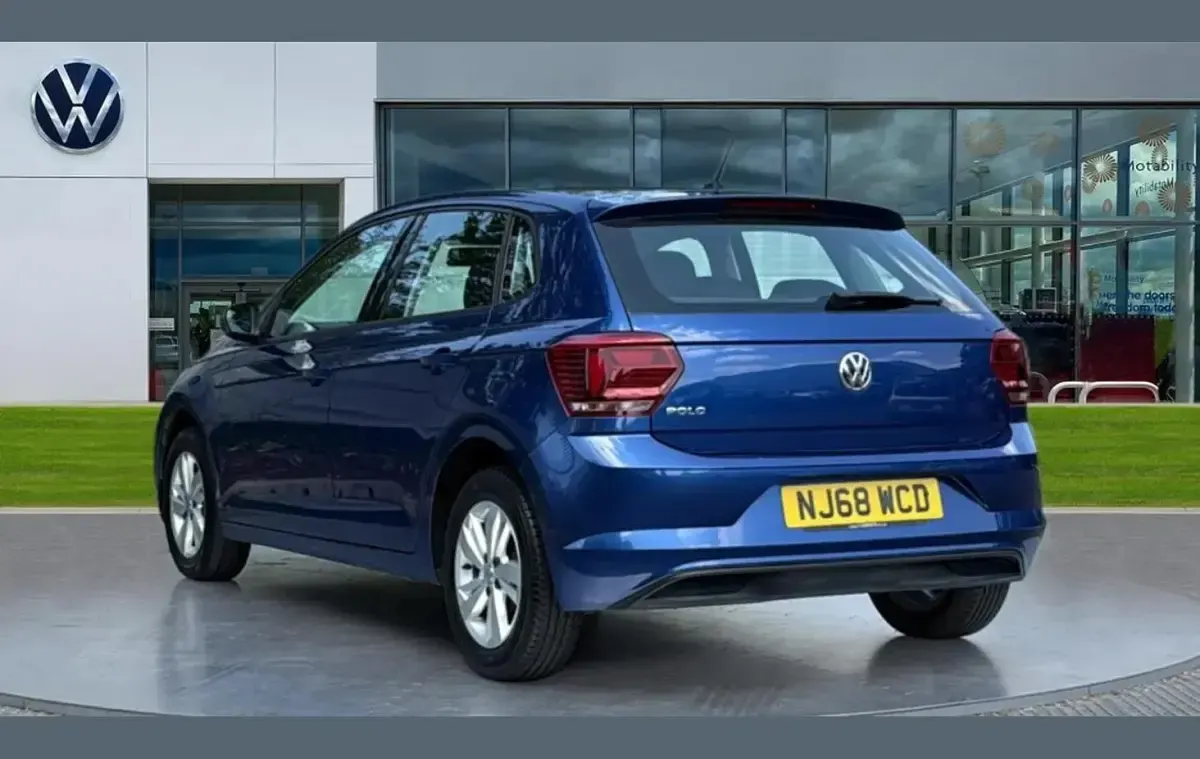 Used VW Polo SE 95 HP (69 kW) 2018 Blue Hatchback